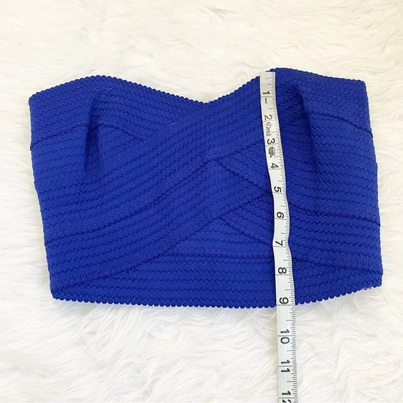 EXPRESS Blue Bandage Crop Top - Picture 4 of 6